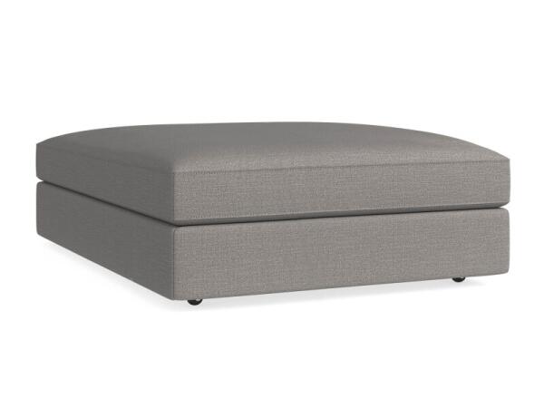 Danbury Storage Ottoman with Casters Ottomans & Poufs Bassett Furniture