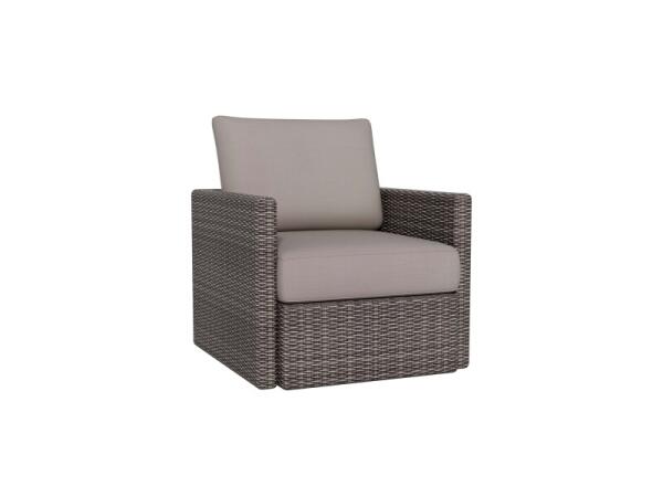 Ashford Outdoor Lounge Chair Outdoor Sofas Bassett Furniture