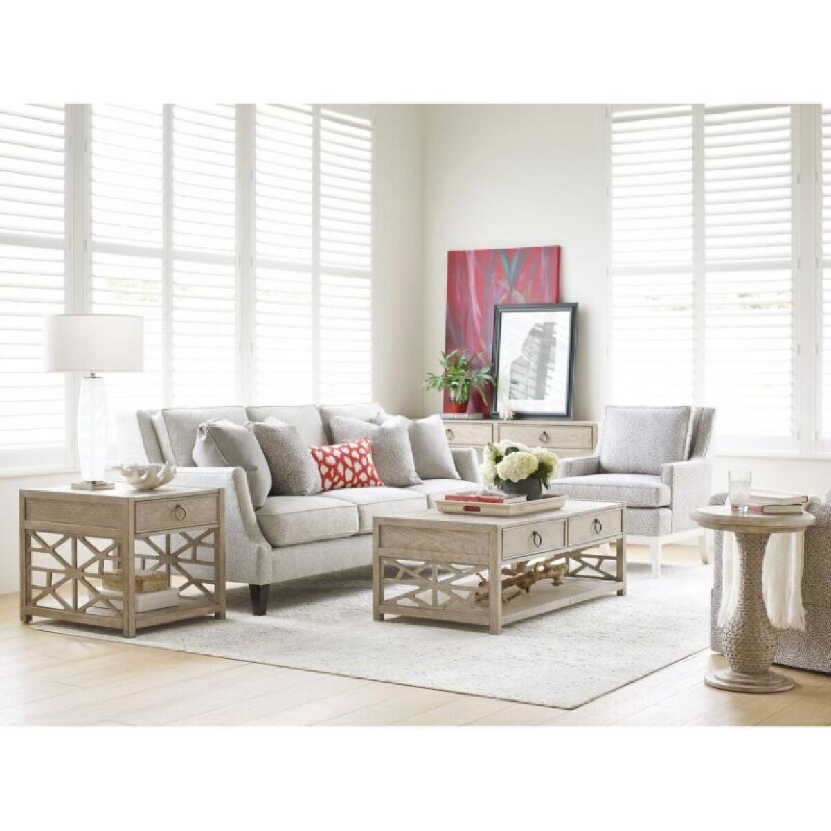 b5ea2d4e64da4788fc40b8c044c74fc0 Vista Biscayne Cocktail Table - Image 1