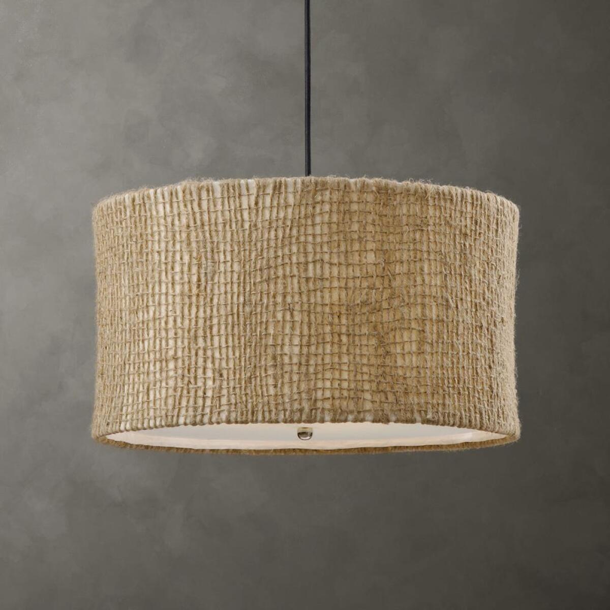 bcb19f0c2492ed7343eabc069e3c04a3 Burleson, 3 Lt Pendant - Image 1