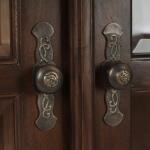 Ashton 2 Door Display Cabinet - Image 12