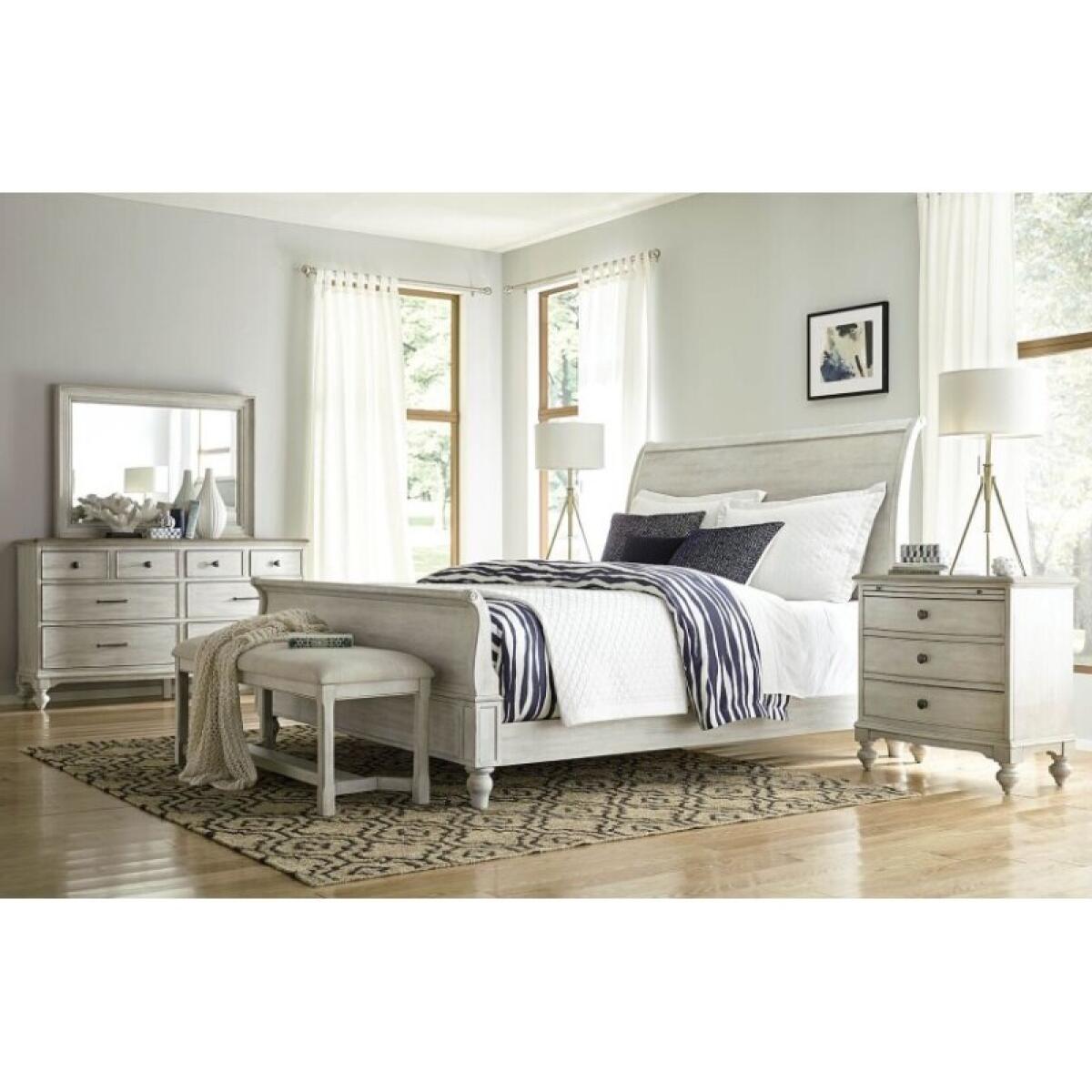 c0a344d75781167c0ba906ba64d2e8ec Litchfield Hanover Sleigh Cal King Bed - Complete - Image 1