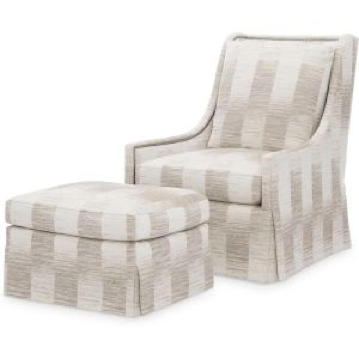 c1682b38068f6b2f80914f505e24db61 502-26 Darella Ottoman - Image 1