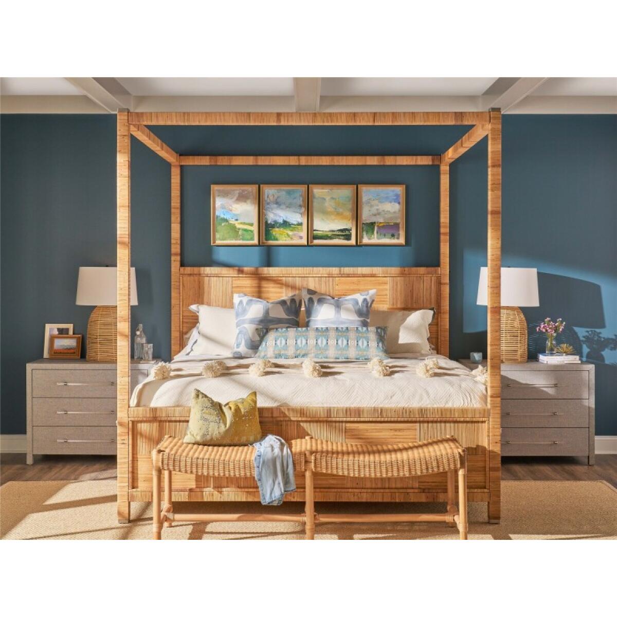 cd55fe0651f37fc0f7621f9e1788bcca Weekender Coastal Living Home Collection Chatham Poster Bed Queen - Image 1