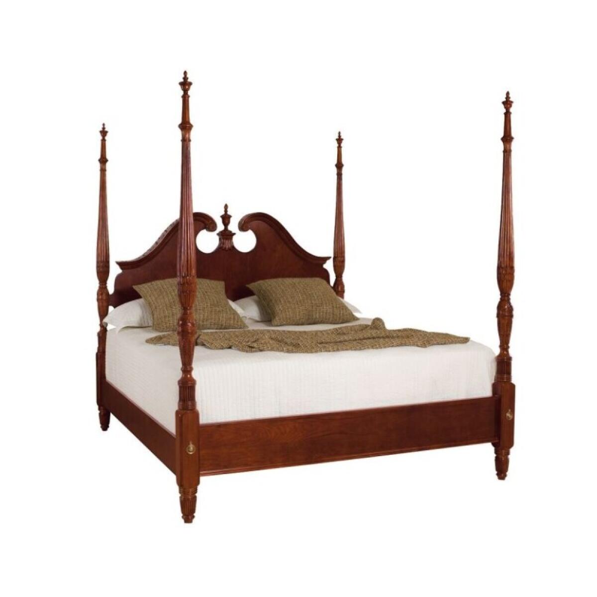 d28e4a82f5d84da29703a6d674120b5f Cherry Grove Pediment Poster Queen Bed Complete - Image 1