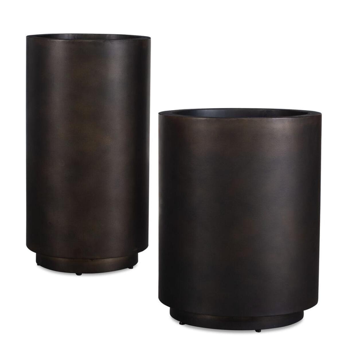 d33515e4d46d96ceec9fc542f9e98915 Volcan Indoor-outdoor Planters, S/2 - Image 1