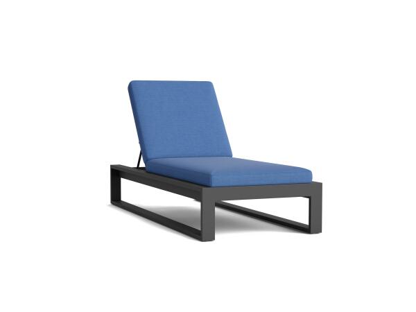 Bonavista Outdoor Chaise Lounge Outdoor Chairs Bassett Furniture