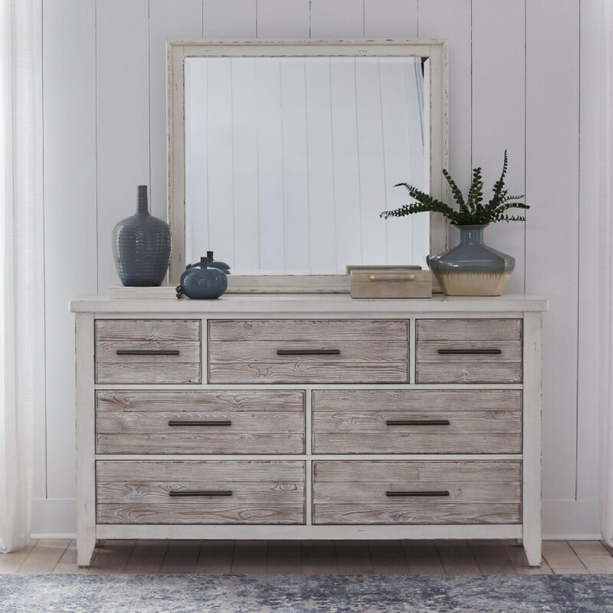 daeaf6ed71608adb512f8cdd15a245a4 Dresser & Mirror - Image 1
