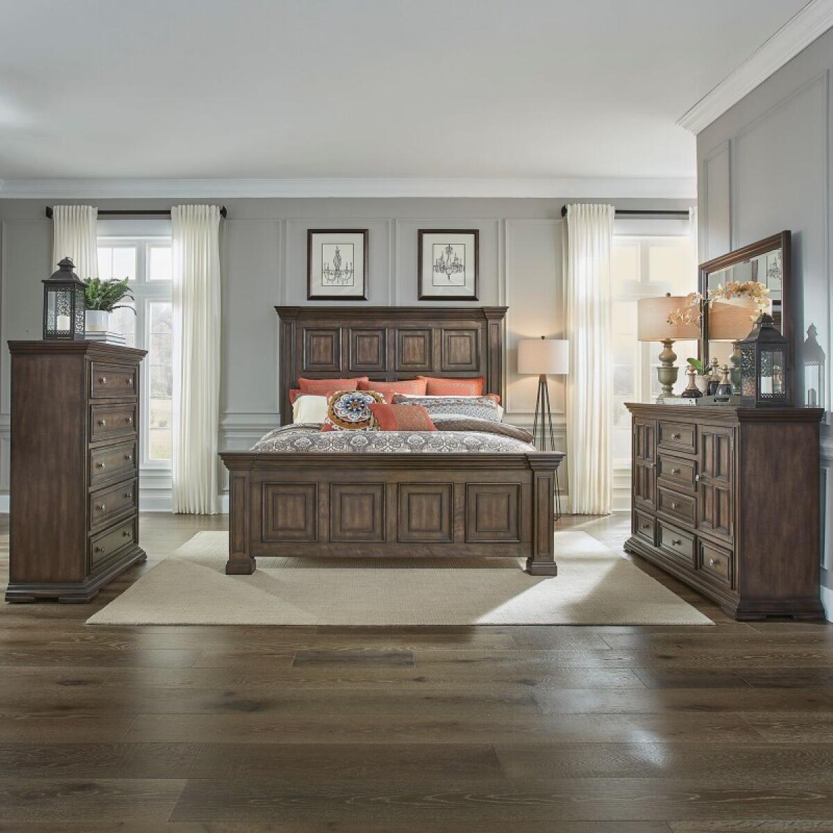 e6846b54a6516fd43761a8a37dc581f5 King California Panel Bed, Dresser & Mirror, Chest - Image 1