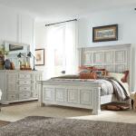 Big Valley King Panel Bed, Dresser & Mirror Bedroom Sets Bedroom Sets 4