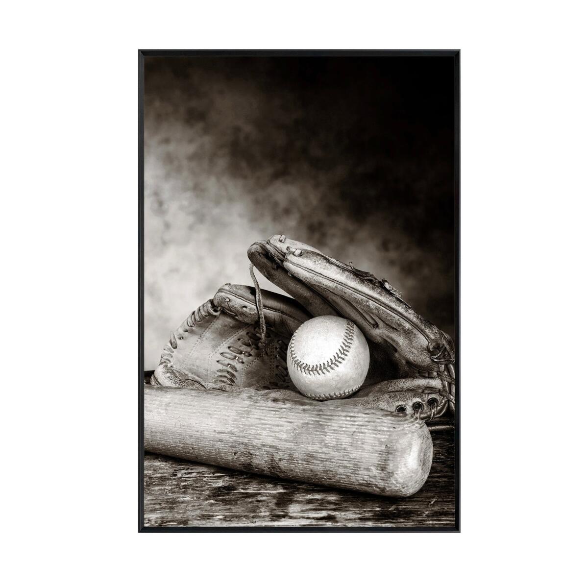 ea55e2f053a2f9a379faf51deb731b8a Strike - Image 1