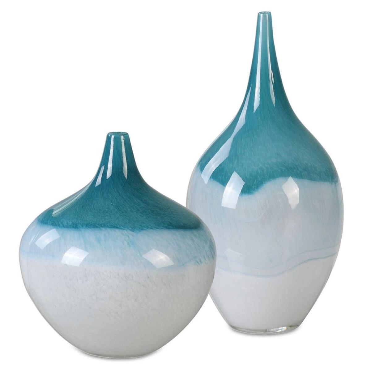 ea83ddf208d2df9cf46bd172e3b6f140 Carla Vases, S/2 - Image 1