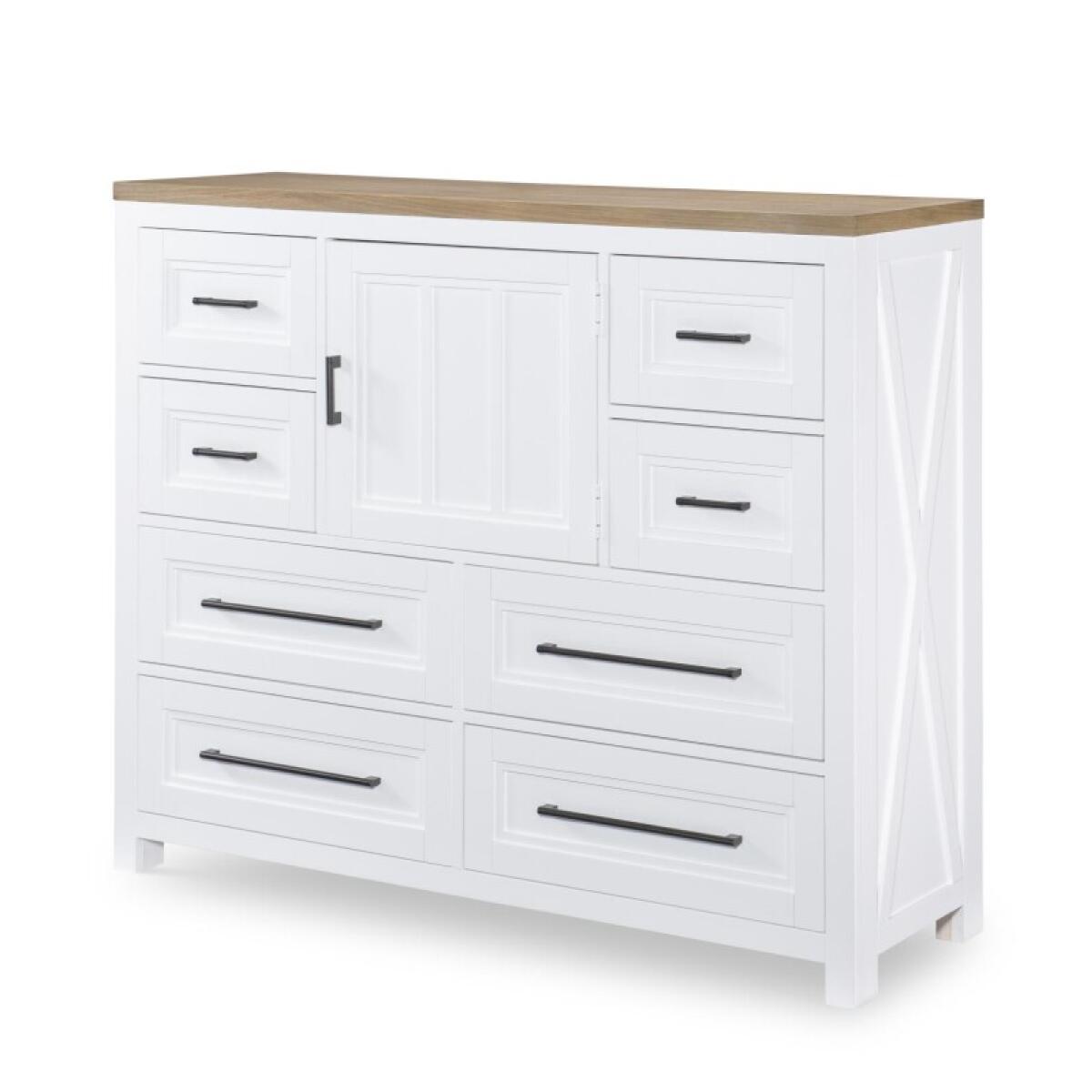 f5e2ca03246e57ba411b6458a14bc47a 1561 Franklin BR Bureau Chest - Image 1