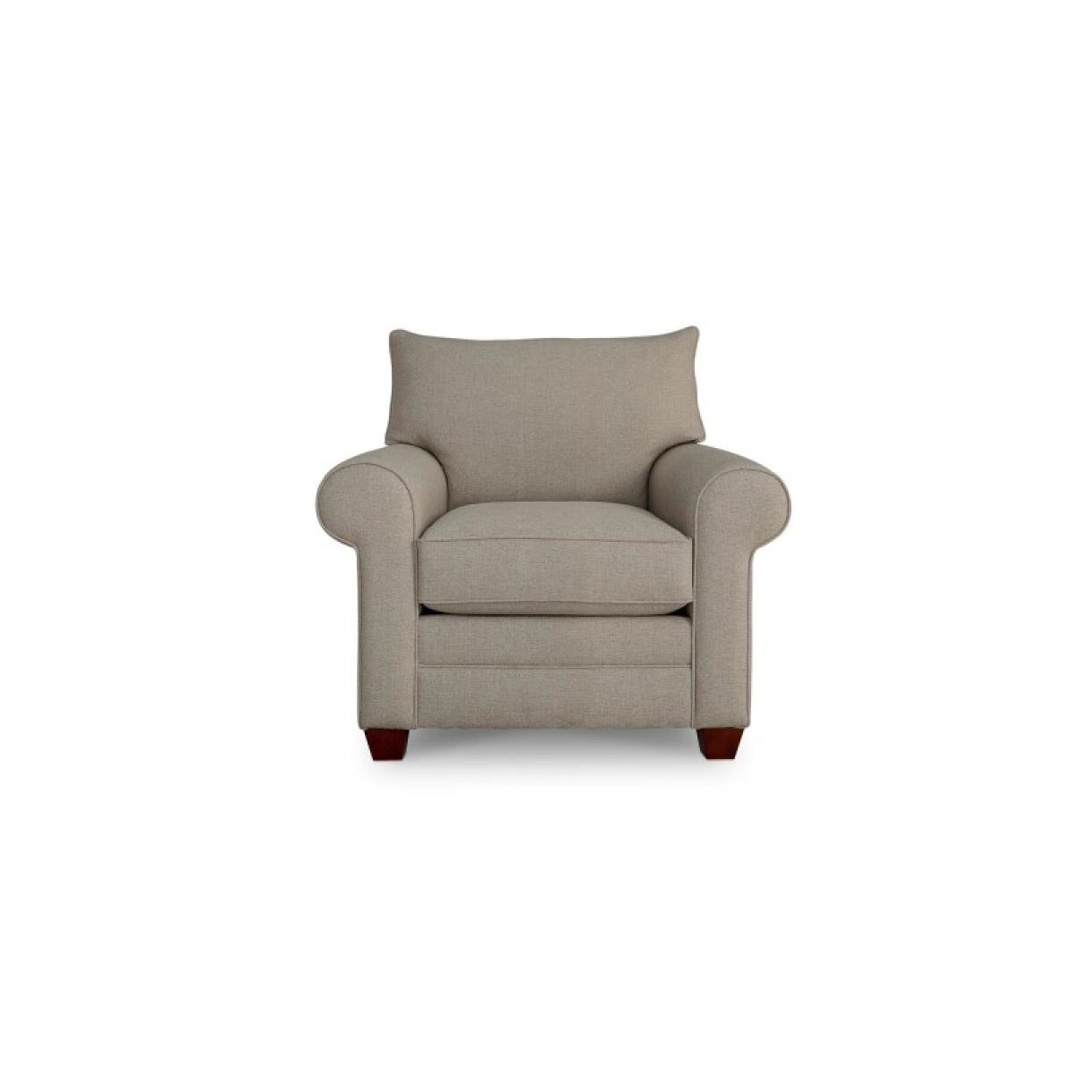 Alexander Roll Arm Chair Chairs Bassett Furniture 2 Alexander Roll Arm Chair Chairs Bassett Furniture 2