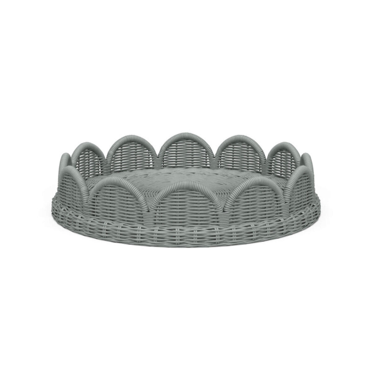 f8ae72b034e6517ad3b25f8b3fc80c58 Scalloped Round Rattan Tray - Image 1