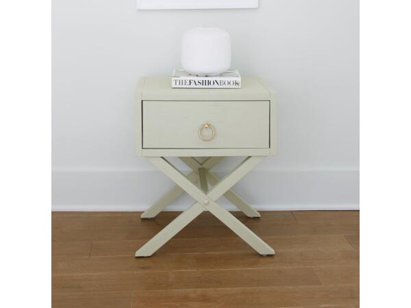 East End 1 Drawer Accent Table Accent Furniture Accent Furniture