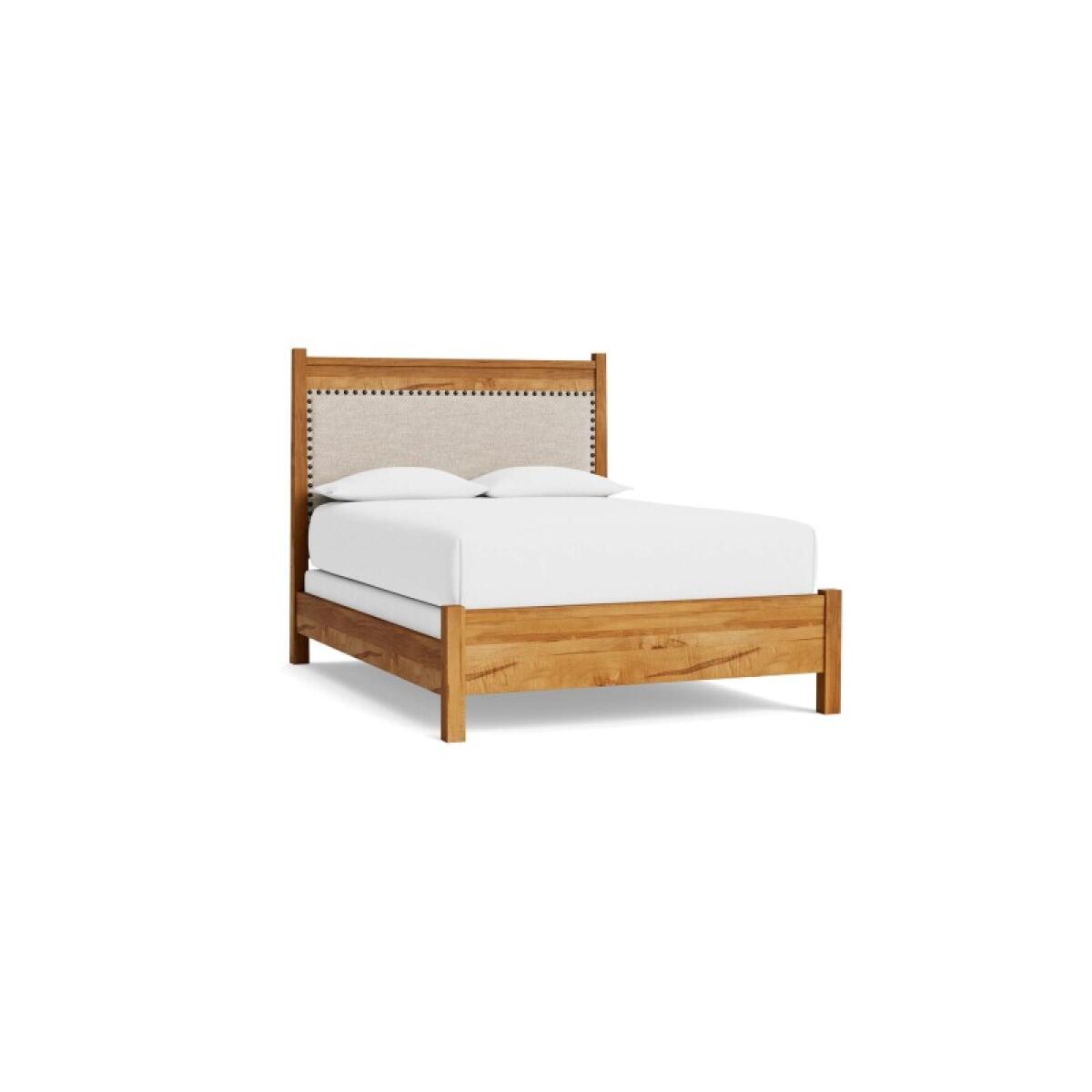 Heritage Upholstered Bed Beds Bassett Furniture 2 Heritage Upholstered Bed Beds Bassett Furniture 2