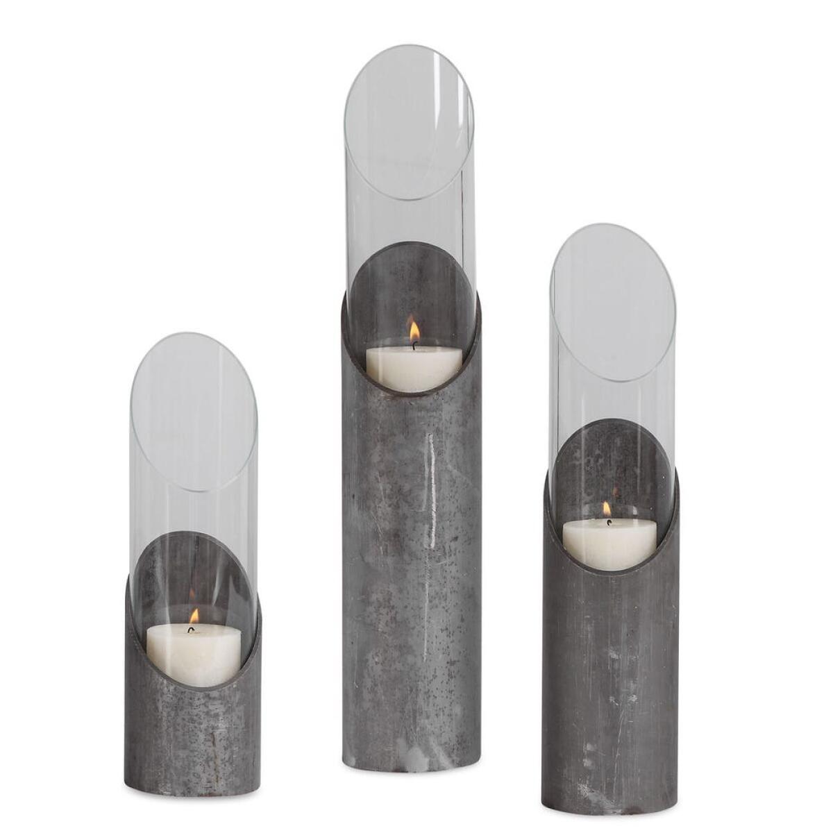 fe745e8b838aa92e102ae270cdb1599e Karter Candleholders, S/3 - Image 1