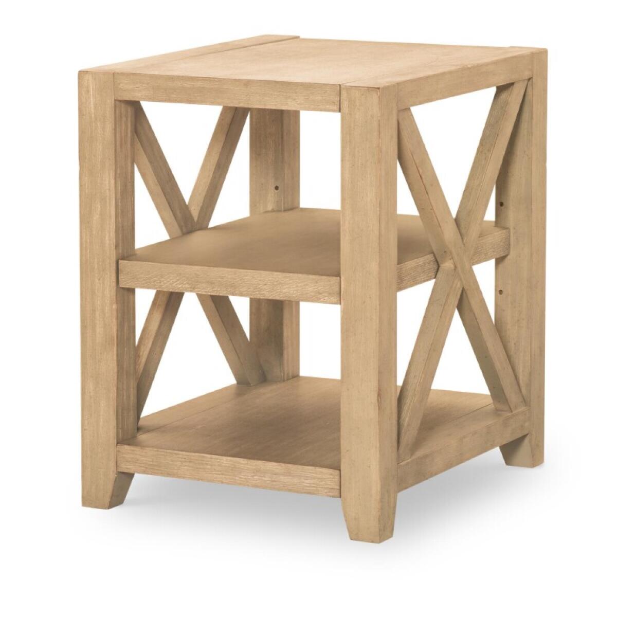 ffa13a2696c9538c0598a753e2326f1e Chairside Table - Image 1