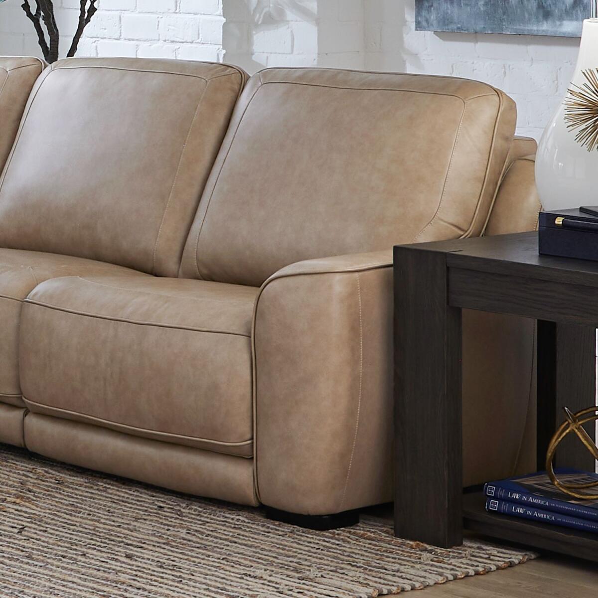 0376a0dc72ffebe0563357da96663bdf R Arm Recliner P2 & ZW - Image 1