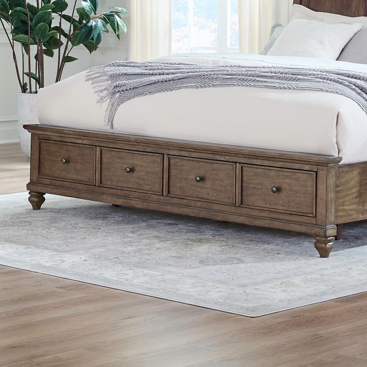 0ab85f90acdd489616258b66fde0e2aa King Storage Footboard - Image 1