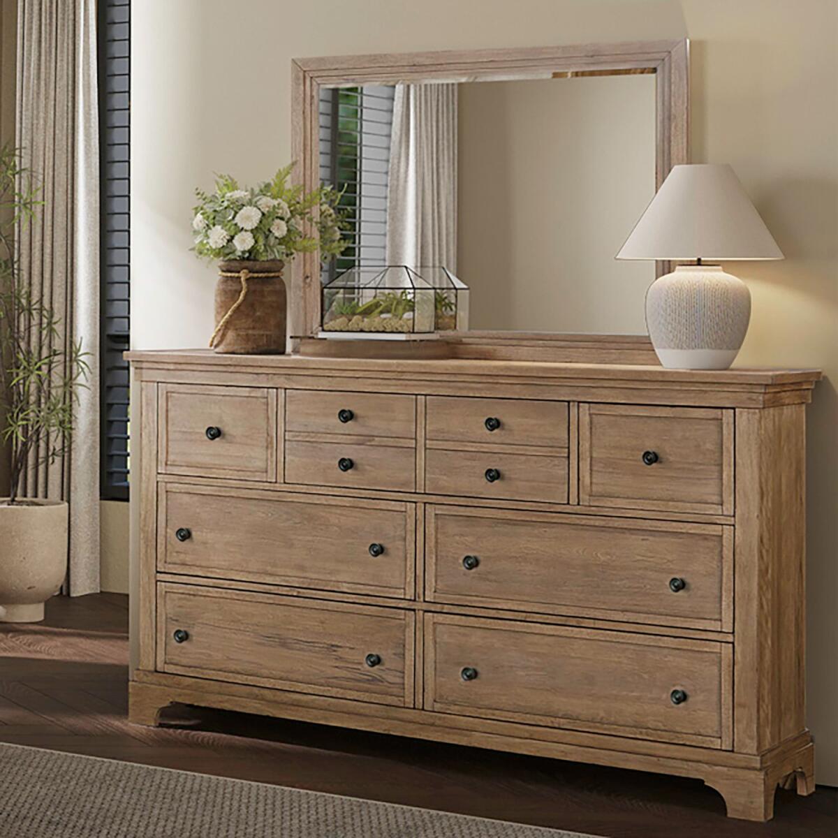 3b01d8e0315784461a10ea0992e16816 Dresser & Mirror - Image 1