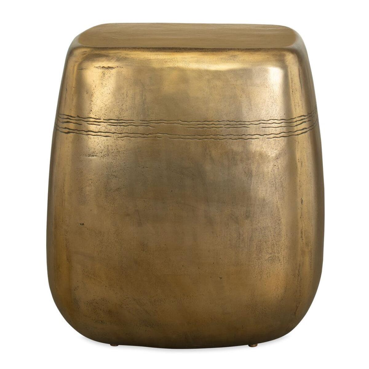 40dc75796b6e7f59c3976223b2086a87 Saguaro Indoor-outdoor Side Table - Image 1