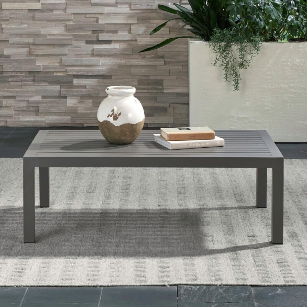 41b521b39d671eba3c4f8775da4f91d3 Plantation Key Outdoor Cocktail Table - Granite - Image 1