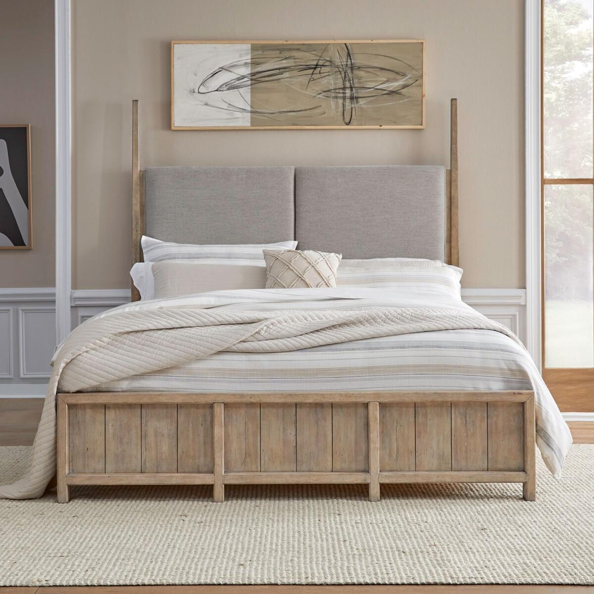 4bf9b18746b08ce71f34da0ed760f527 Proximity Place King Poster Bed - Image 1