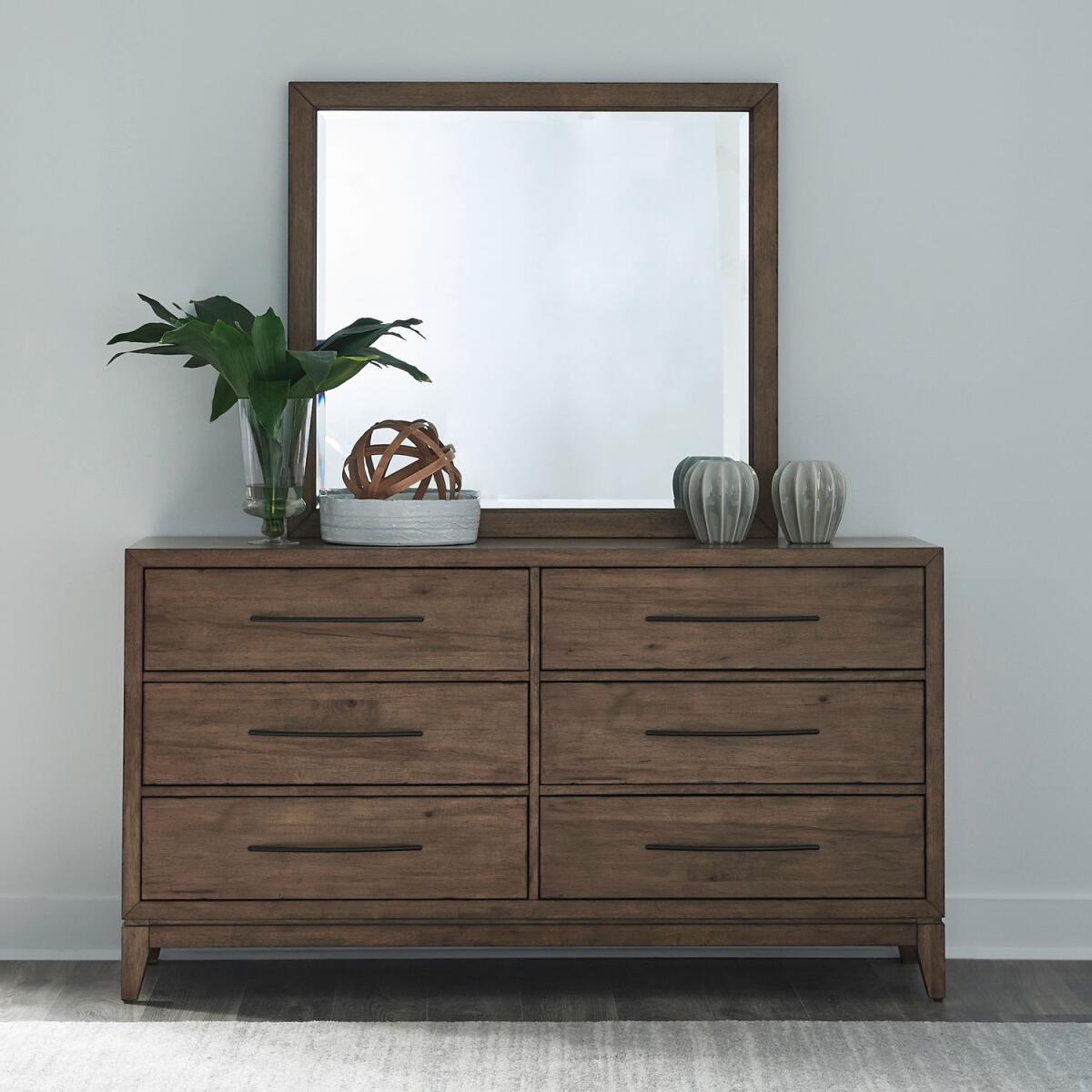 54675673b1ee5876a27cb1c073933411 Dresser & Mirror - Image 1