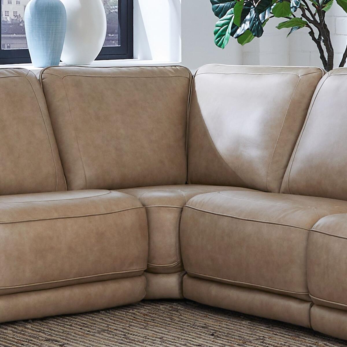 661d897dab4d78752fa781c07808e3d3 Corner Wedge - Image 1