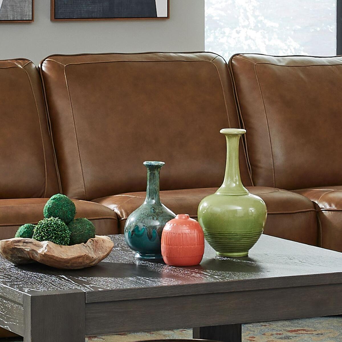 7024ecb615f8a55ce17b375488bffc07 Armless Chair - Image 1