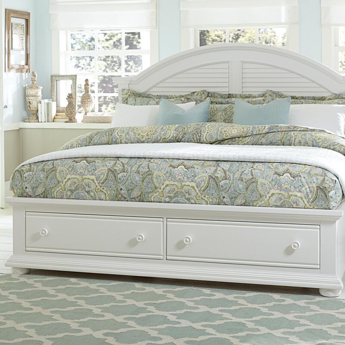 74383975a6d3085dc3dc415c09121672 Queen Storage Footboard - Image 1
