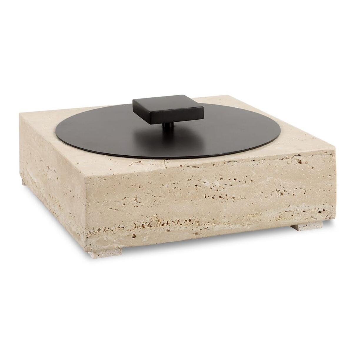 83f1e736358f77ad8022a206f9d8b0f1 Natural Luxe Box - Image 1