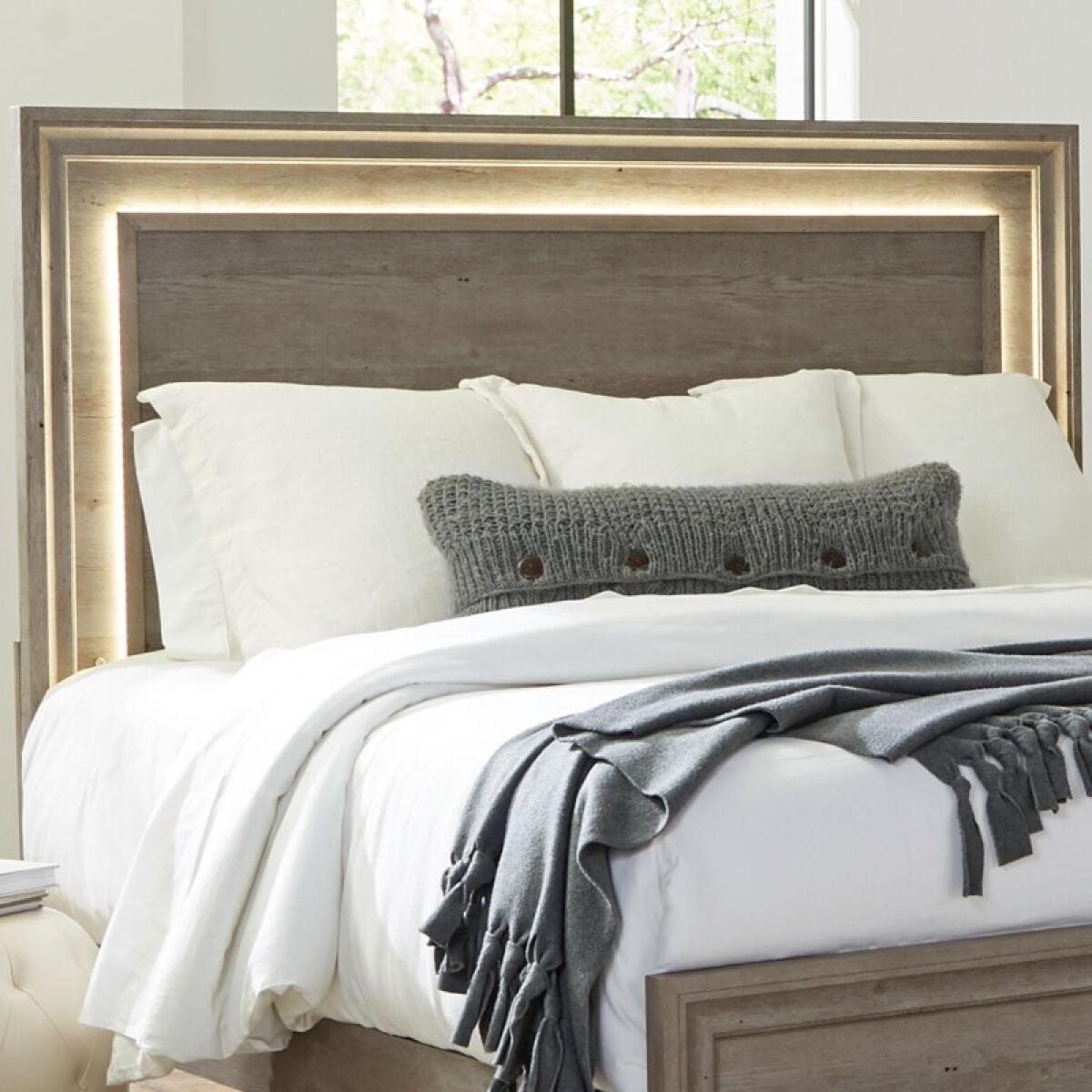 841128b81098988efda2f2de08390697 Queen Panel Headboard w/ Lights - Image 1