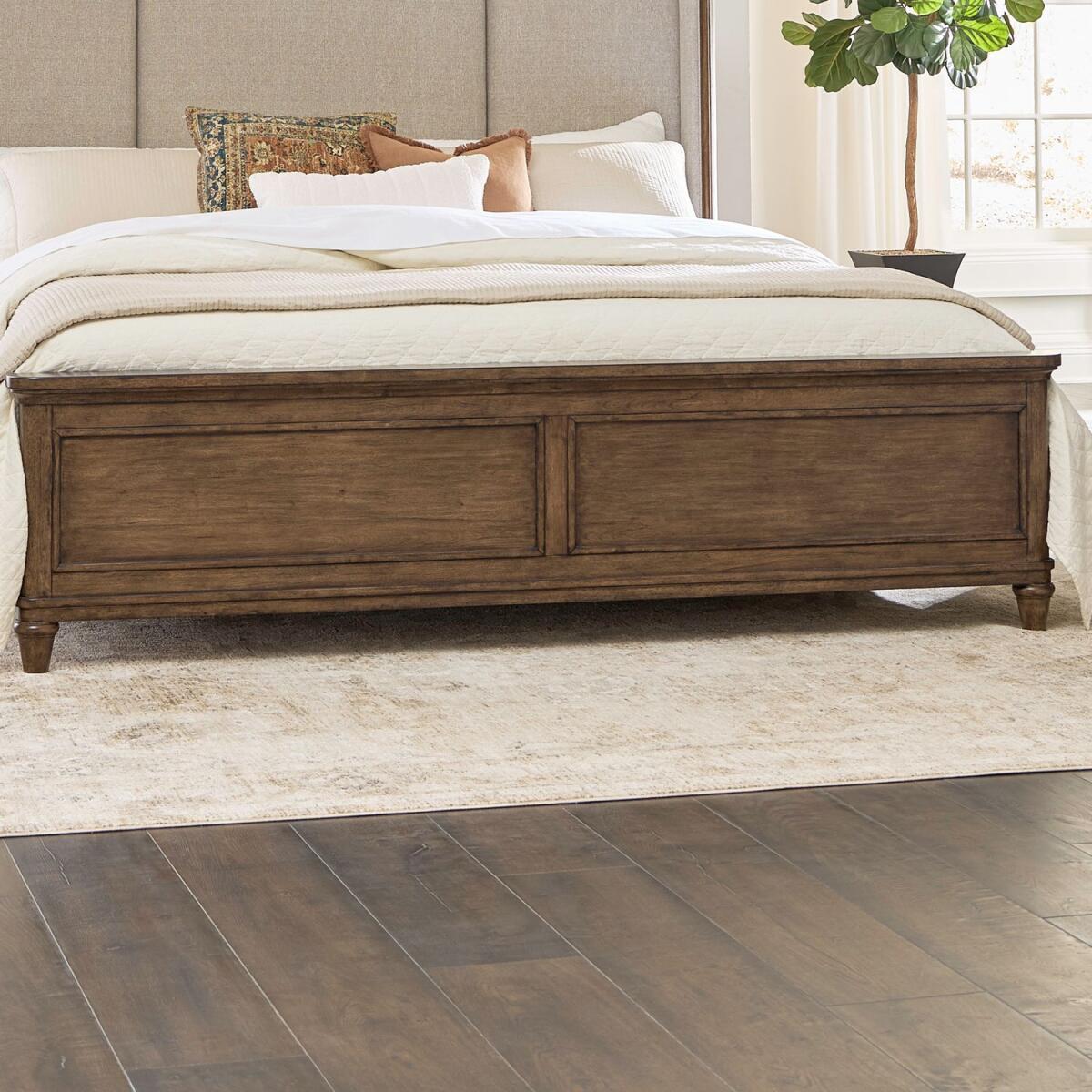 8a05c862c2f897afd10057769a0183c5 Queen Panel Footboard - Image 1