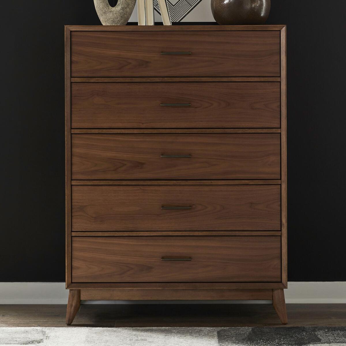 9065caeaeeb5612100176a52538f620e 5 Drawer Chest - Image 1