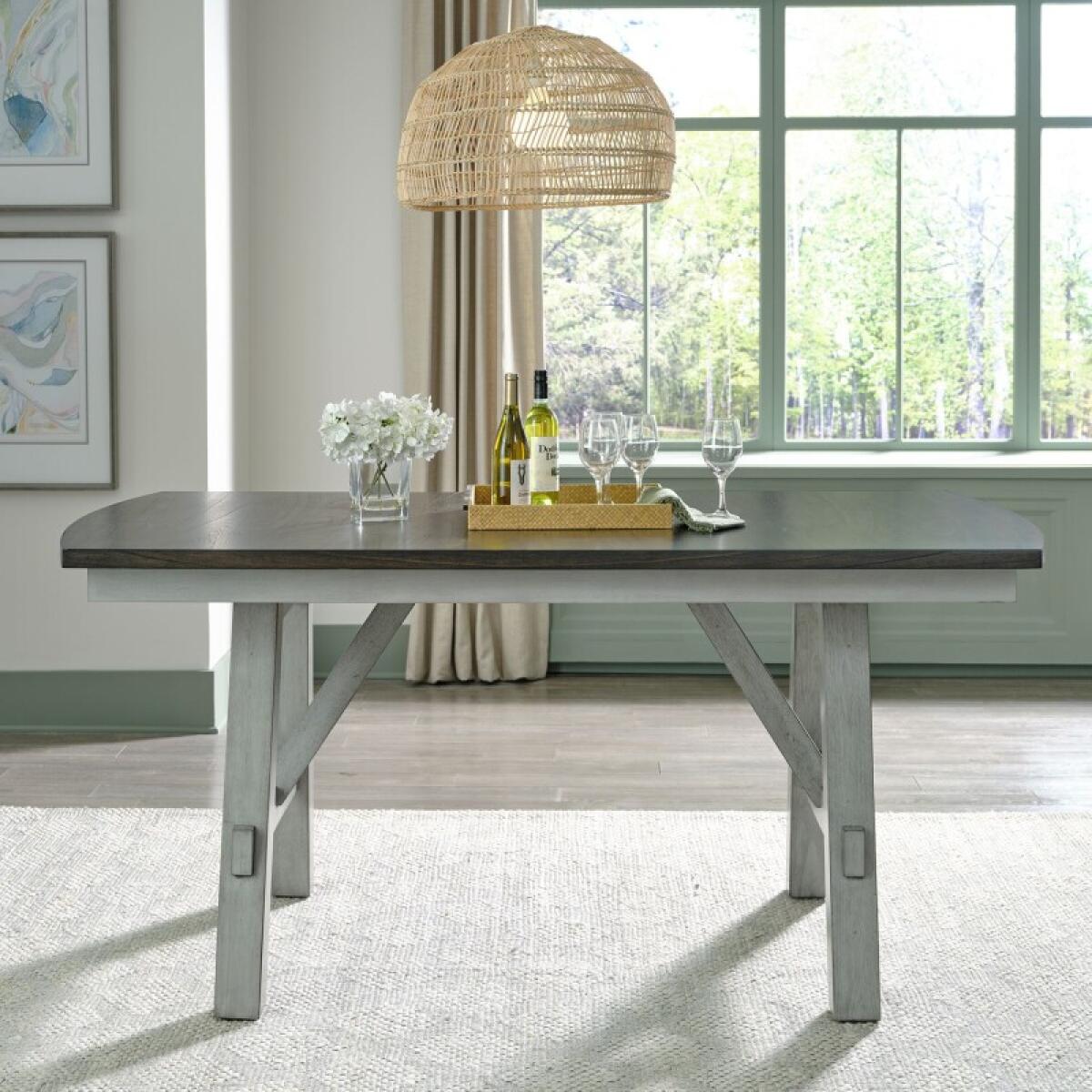 9e605a1b53d95fd9ffb10858f45b4ace Gathering Table Set - Image 1