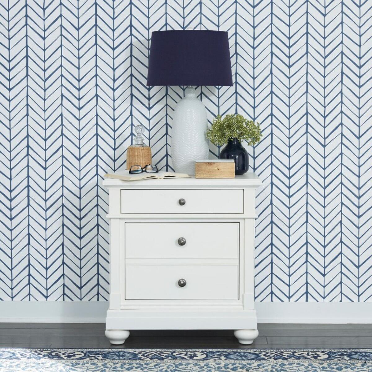 a6c03e5cdc7deccdeeb0cb11691abf9e Harbor View Accent Drawer Chest - Image 1