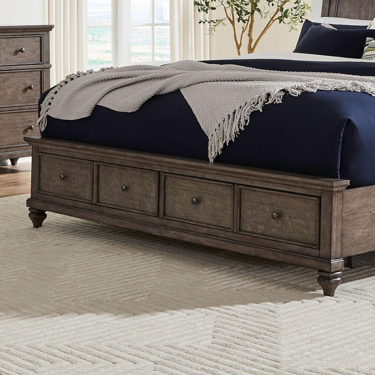 bc9aac569da08bfcfb12d2df4d7e6c35 Queen Storage Footboard - Image 1