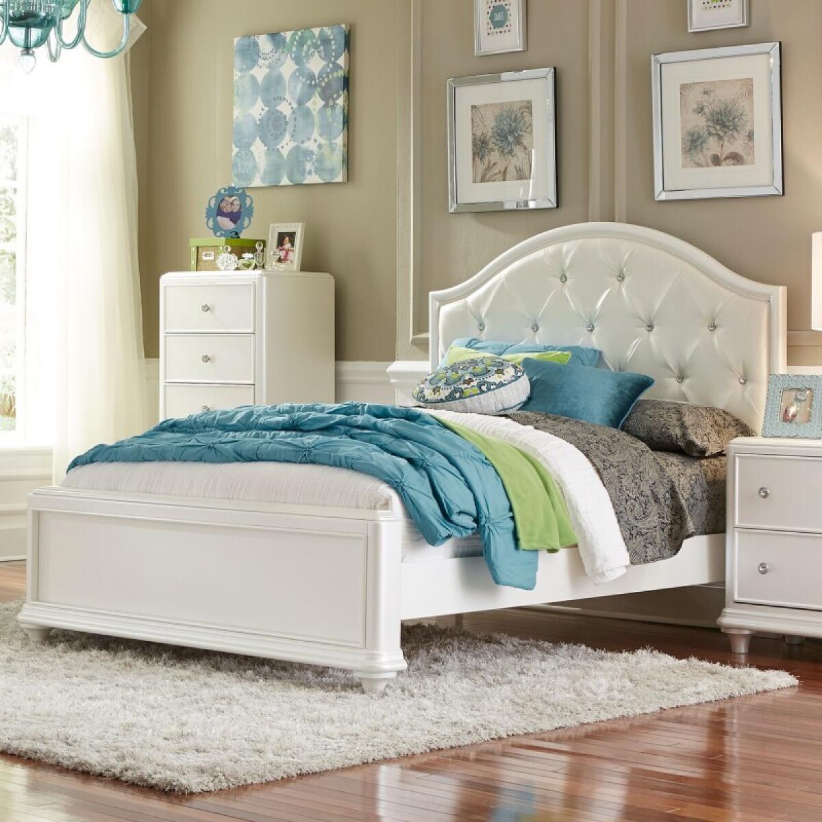 c44703fe8d6257eb823ba3ff11e523e9 Stardust Full Panel Bed - Image 1