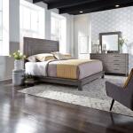 King California Platform Bed, Dresser & Mirror