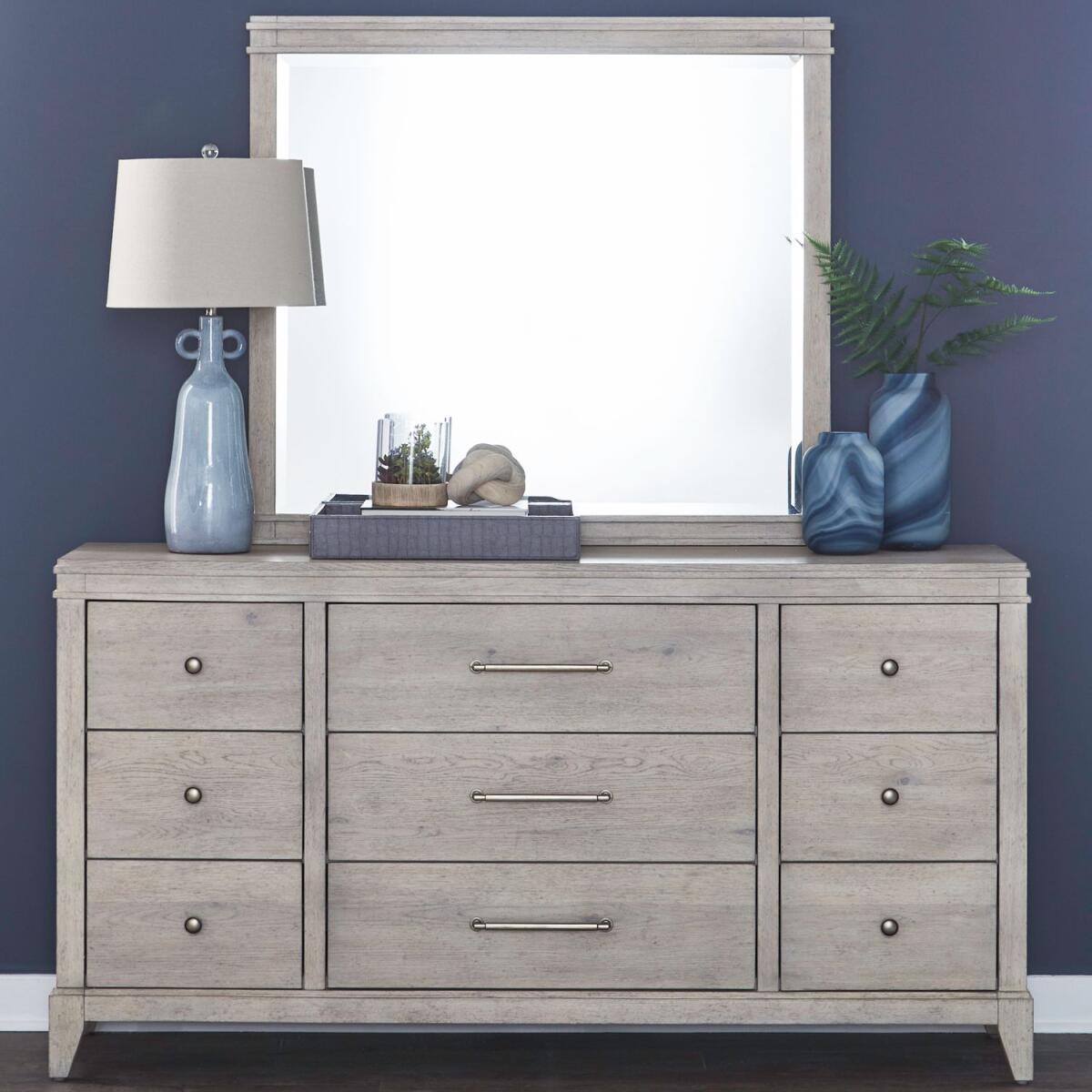 f4d7f2e217fdd9bd227fbba5a3e0eaa4 New Haven Dresser & Mirror - Image 1