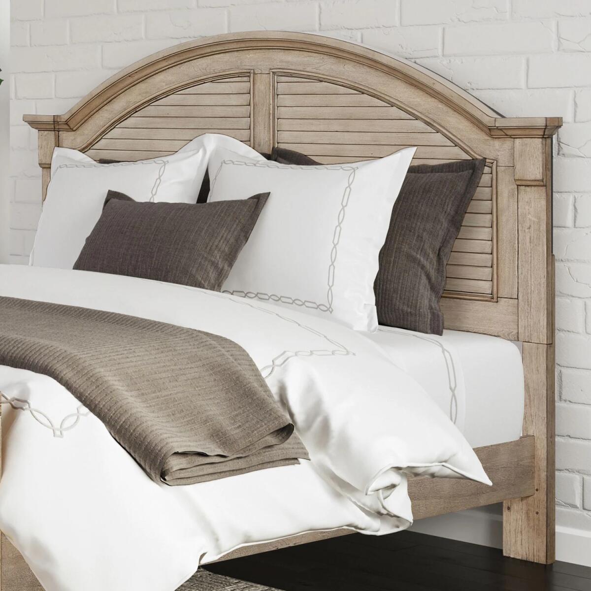 b523dea5142498ec4cebff8a7c6abb7a King Panel Headboard - Image 1