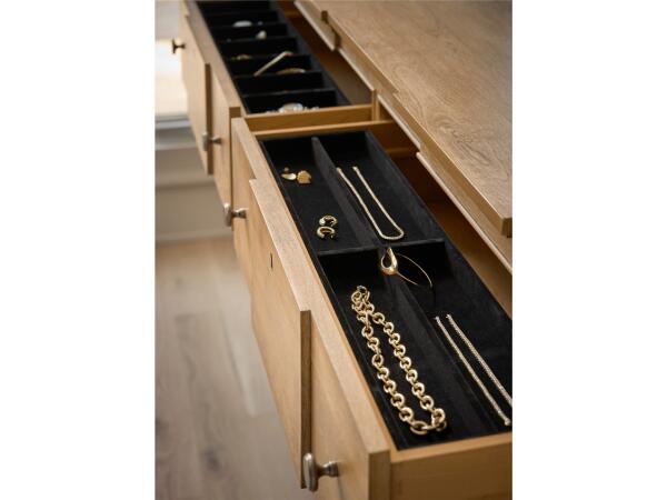 Birchaven Brindle Dresser - Image 4
