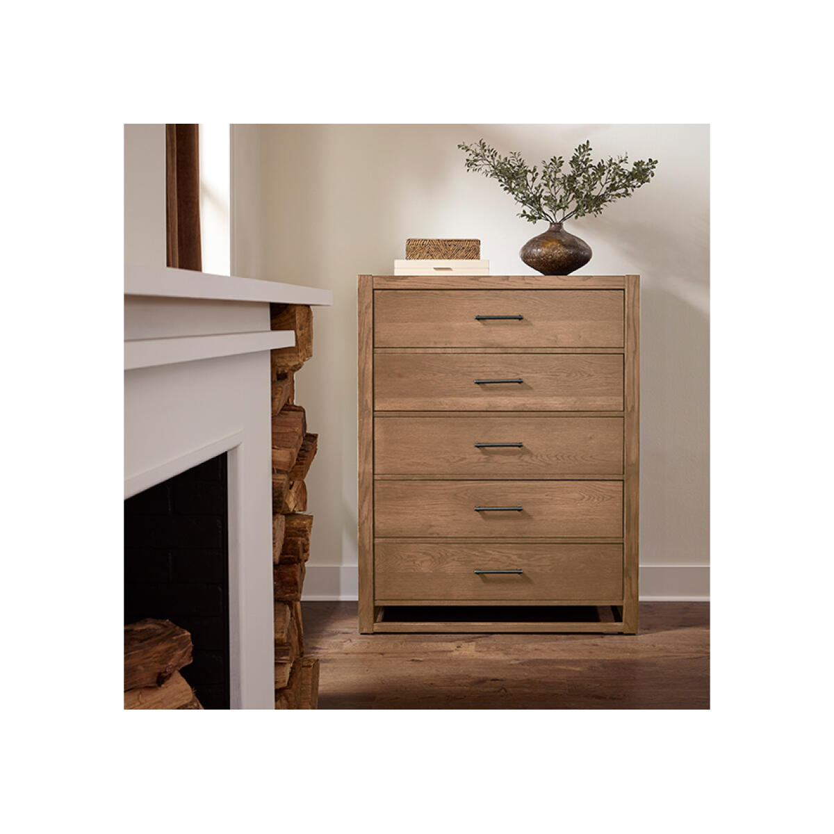 2bf29ad4660dabe5f5fe5515e7153fea Lodge & Loft Chest - 5 Drwr - 842-115 - Image 1