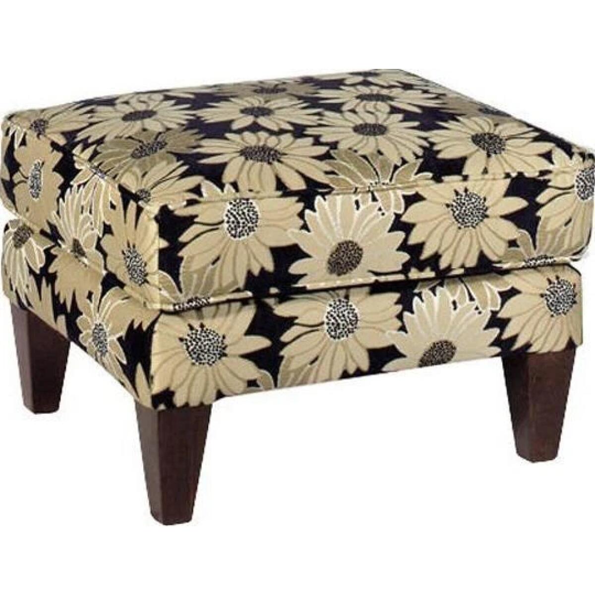 9edf6efa229afed5bac7606f445e9f7b Craftmaster Essentials Ottomans & Poufs - 061300 - Image 1