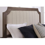 Bungalow Home By Ben & Erin Napier Upholstered Bed In Queen & King - 740-661/866/922/MS2 - Image 3
