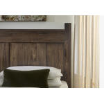 Joinery Poster Bed in Queen - 190-557-755-922 - Image 3