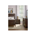 Nordhaven Poster Bed - 850-559-955-922 - Image 3